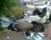 В Красноярском крае столкнулись иномарка и грузовик: 4 человека погибли, трое ранены